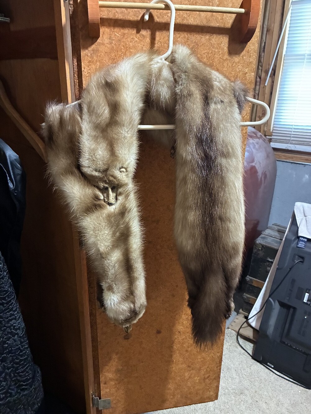 Vintage Stone Marten Fur Stole | Cream Beige | Full Skin Head & Tail